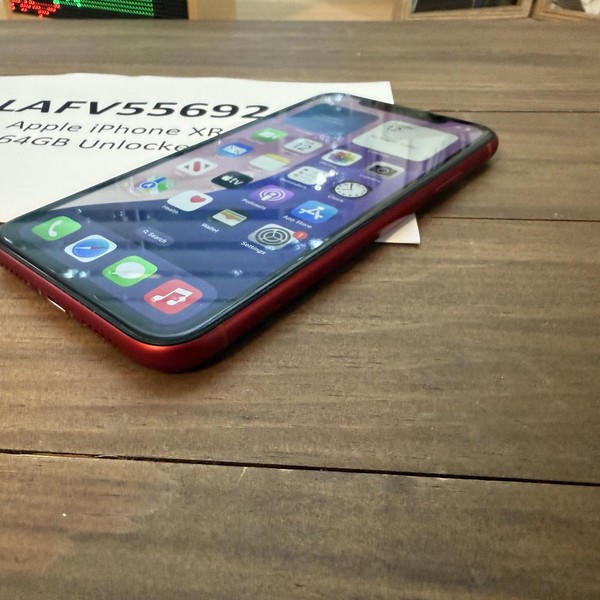 Apple iPhone Xr - Unlocked, 64 GB, Red, A1984