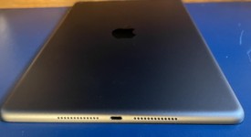 Good
													Apple iPad 8th Gen - Wi-Fi, Gray, 128 GB, A2270, photo 3 of 8