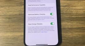 Mint
													Apple iPhone 13 - Unlocked, Midnight, 128 GB, A2482, photo 1 of 7