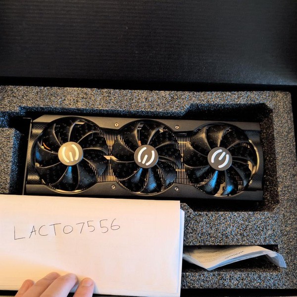 EVGA GeForce RTX 3070 - 08G-P5-3767-KL, FTW3 Ultra Gaming LHR