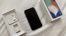 Good
													Apple iPhone X - AT&T, Silver, 256 GB, A1901, GSM, photo 5 of 6