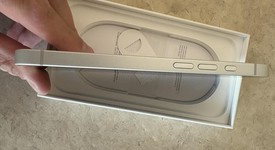 Mint
													Apple iPhone 16e - Unlocked, White, 128 GB, A3212, photo 4 of 9