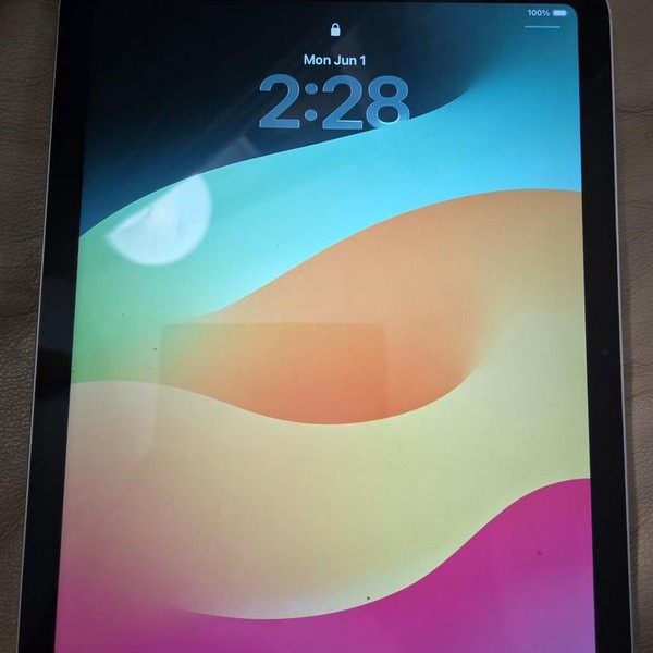 Apple iPad (10th Gen) - Unlocked, 64 GB, Silver, A2757
