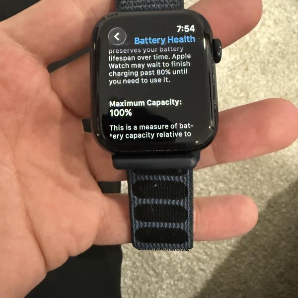 Apple Watch SE 2nd Gen 44mm - Midnight, A2723 - GPS, Aluminum