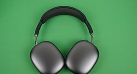 Used
													Apple AirPods Max - Gray, photo 2 of 10