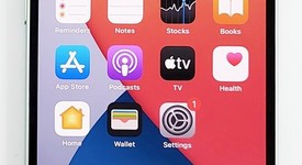 Good
													Apple iPhone 12 - AT&T, Green, 64 GB, A2172, photo 1 of 1