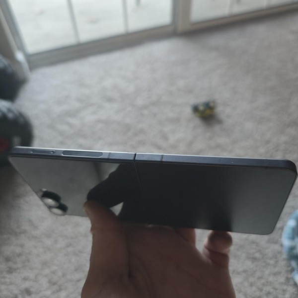 Samsung Galaxy Z Flip7 - Unlocked, 256 GB, Jet Black, 12 GB, SM-F766U1