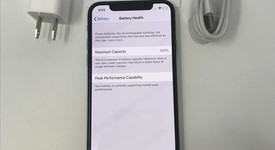 Good
													Apple iPhone Xs - Unlocked Non-US, Silver, 64 GB, A2097, photo 1 of 4