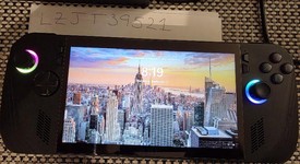 Mint
													Asus ROG Ally X - Z1 Extreme, Black, 1 TB, 24 GB, photo 4 of 8