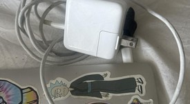 Good
													MacBook Air 2020 - 13" - I3, Silver, 256 GB, 8 GB, photo 4 of 7