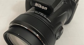 Mint
													Nikon Coolpix P1000, photo 3 of 6