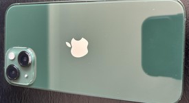 Good
													Apple iPhone 13 - Verizon, Green, 128 GB, A2482, photo 3 of 9