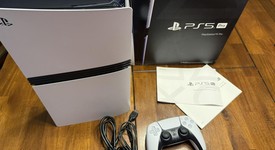 Good
													PlayStation 5 Pro (2024) - White, 2 TB, photo 3 of 12