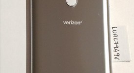 Good
													LG V30 - Verizon, Silver, 64 GB, VS996, photo 1 of 4