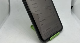 Fair
													Apple iPhone 11 - TracFone, Black, 64 GB, A2111, photo 4 of 12