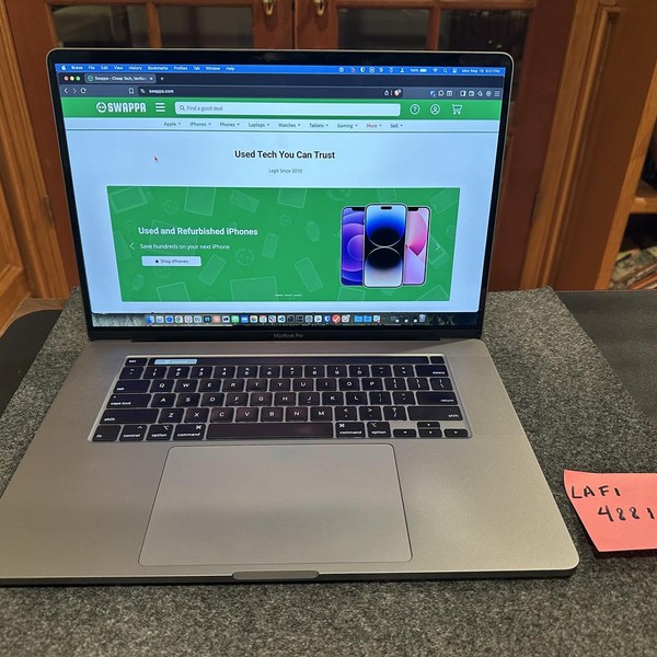 MacBook Pro 2019 - 16 inch - 1 TB, Gray, 64 GB, Intel Core i9