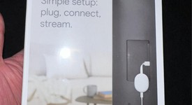 New
													Google Chromecast Ultra, photo 2 of 4
