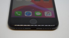 Good
													Apple iPhone SE 2nd Gen 2020 - Unlocked, Black, 64 GB, A2275, photo 2 of 12