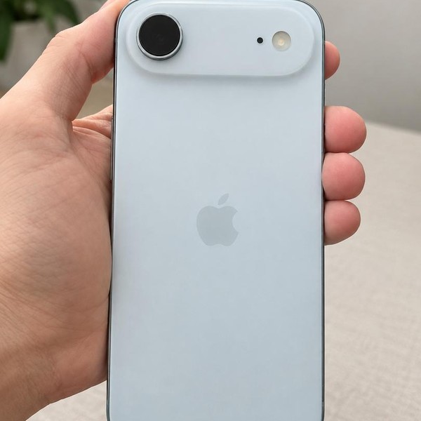 Apple iPhone Air - Unlocked, 1 TB, Sky Blue, A3260