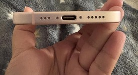 Mint
													Apple iPhone 15 - Unlocked, Pink, 128 GB, A2846, photo 3 of 10