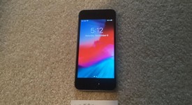 Good
													Apple iPhone SE 1st Gen 2016 - TracFone, Grey, 32 GB, A1662, photo 2 of 5
