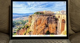 Good
													Microsoft Surface Laptop 4 - Ryzen 5, Platinum, 128 GB, 8 GB, 13.5", photo 1 of 13