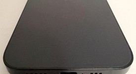 Mint
													Apple iPhone 16e - Unlocked, Black, 128 GB, A3212, photo 3 of 5