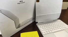 Used
													Apple Magic Keyboard for iPad Pro - White, photo 3 of 4