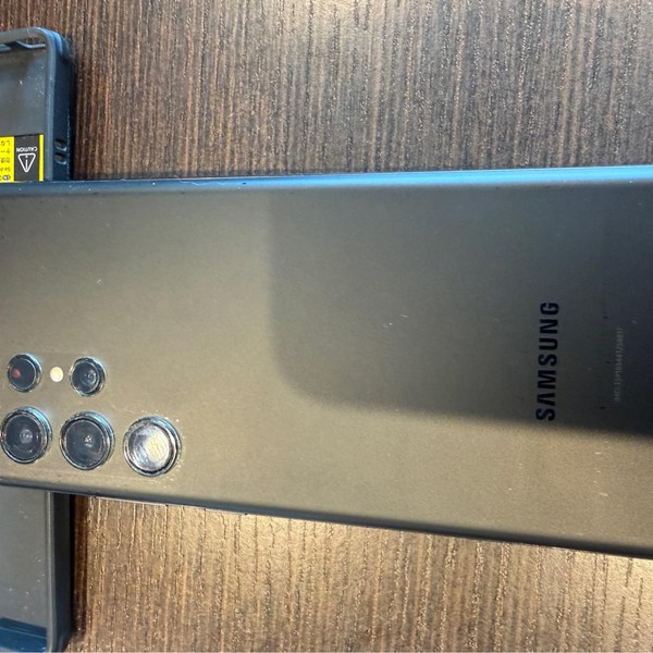 Samsung Galaxy S22 Ultra - Unlocked, 128 GB, Black, 8 GB, SM-S908U1