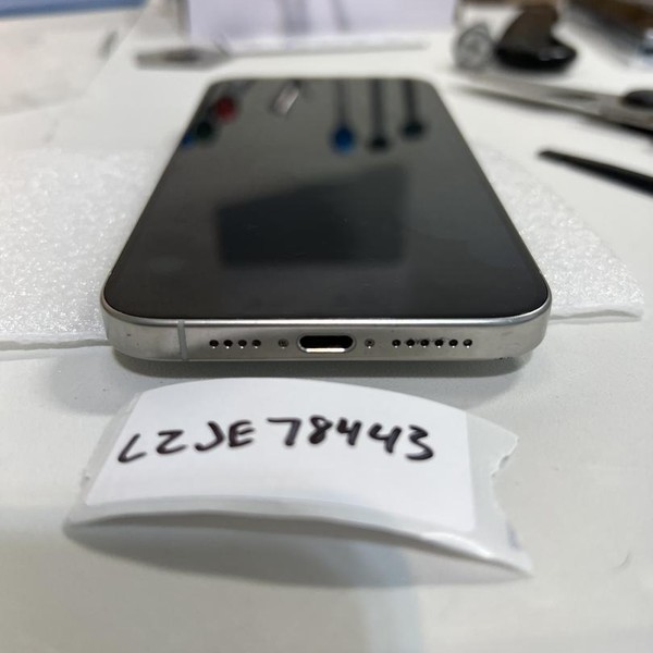 Apple iPhone 15 Pro Max - Unlocked, 256 GB, White, A2849