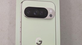 New
													Google Pixel 10 Pro XL - Unlocked, Jade, 256 GB, GUL82, photo 1 of 3