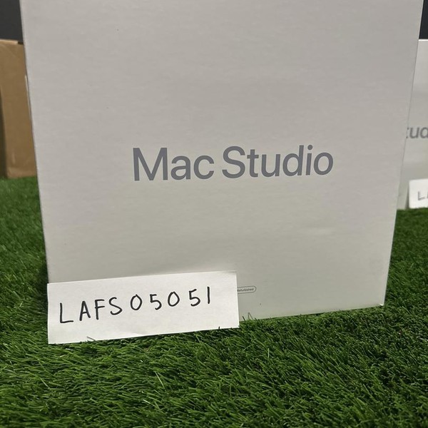Mac Studio 2025 - 1 TB, 96 GB, Apple M3 Ultra 28-core