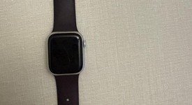 Good
													Apple Watch Series 7 45mm - Starlight, A2474 - GPS, Aluminum, photo 1 of 4