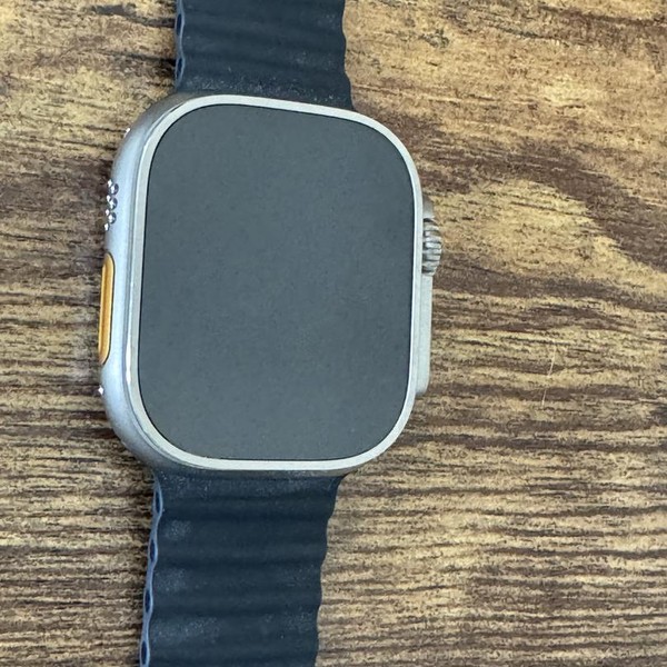 Apple Watch Ultra 49mm - AT&T, Titanium, A2622