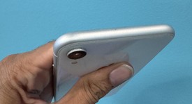 Good
													Apple iPhone Xr - AT&T, White, 256 GB, A1984, photo 5 of 6