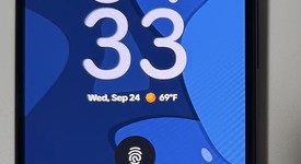 Good
													Google Pixel 9 - Unlocked, Obsidian, 128 GB, 12 GB, G2YBB, photo 2 of 9