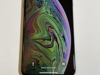 Apple iPhone Xs