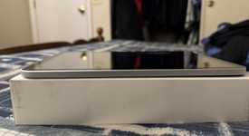 Mint
													Apple iPad 10th Gen - Wi-Fi, Silver, 64 GB, A2696, photo 5 of 9