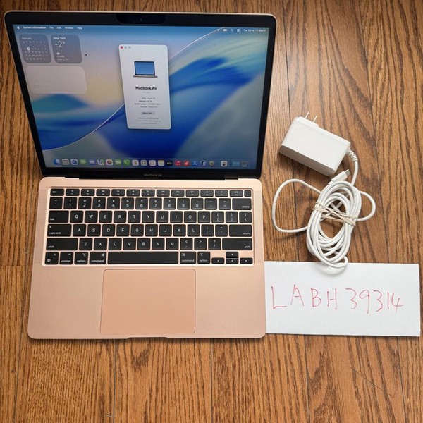 MacBook Air 2020 - 13 inch - 256 GB, Gold, 8 GB, Apple M1