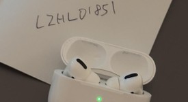 Used
													Apple AirPods Pro 1st Gen - Wireless Case, photo 1 of 8