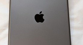 Good
													Apple iPad 8th Gen - Unlocked, Gray, 32 GB, A2428, photo 3 of 3