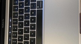 Fair
													MacBook Pro 2020 - 13" - Apple M1, Silver, 512 GB, 8 GB, photo 3 of 5