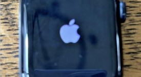 Mint
													Apple Watch SE 2nd Gen 40mm - Unlocked, Midnight, A2726 - Cellular, Aluminum, photo 4 of 10