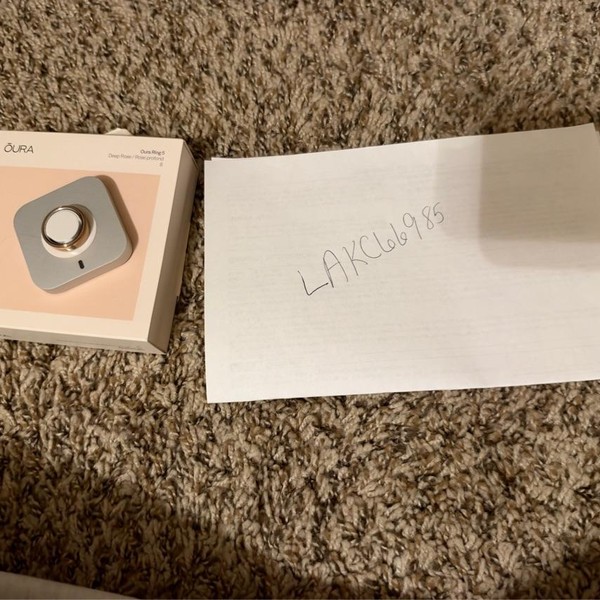 Oura Ring Gen 5 - Rose Gold, Size 8