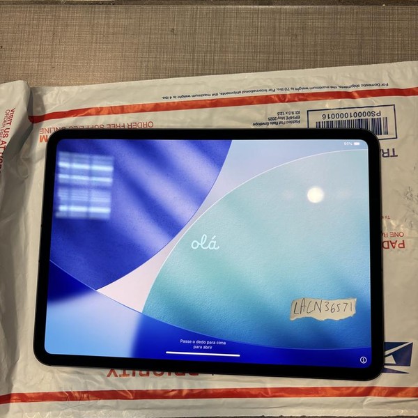 Apple iPad Pro 11 inch (M5) 2025 - Unlocked, 256 GB, Space Black, Apple M5 9-Core, A3358, Standard Glass