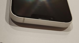 Good
													Apple iPhone 13 - Verizon, Starlight, 128 GB, A2482, photo 3 of 9
