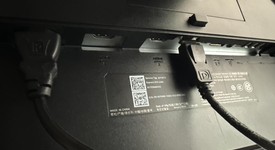Mint
													Dell Monitor, photo 5 of 7