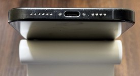 Good
													Apple iPhone 16 Pro Max - Unlocked, Black, 512 GB, A3084, photo 5 of 7