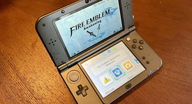 Mint
													New Nintendo 3DS XL - Black, 4 GB, photo 1 of 9
