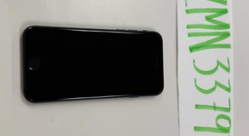 Mint
													Apple iPhone SE 3rd Gen 2022 - Unlocked, Midnight, 64 GB, A2595, photo 2 of 6